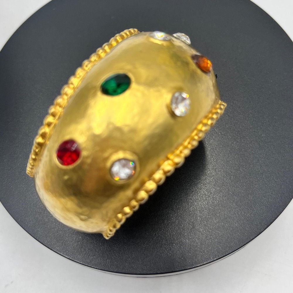 Les Bernard VO Vogue Vintage Signed Hammered Gold Cuff Bracelet Rhinestones